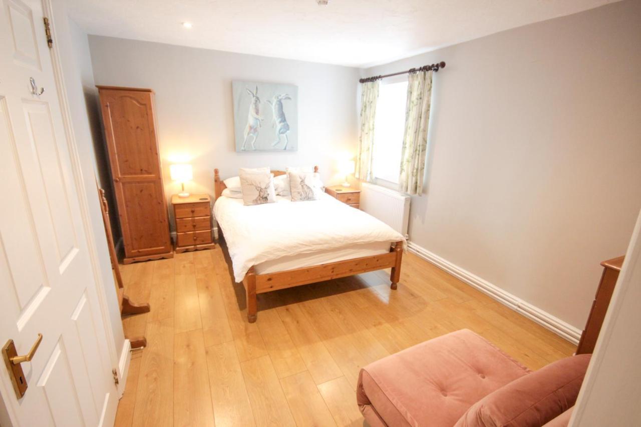 The Five Dials Inn Ilminster Εξωτερικό φωτογραφία