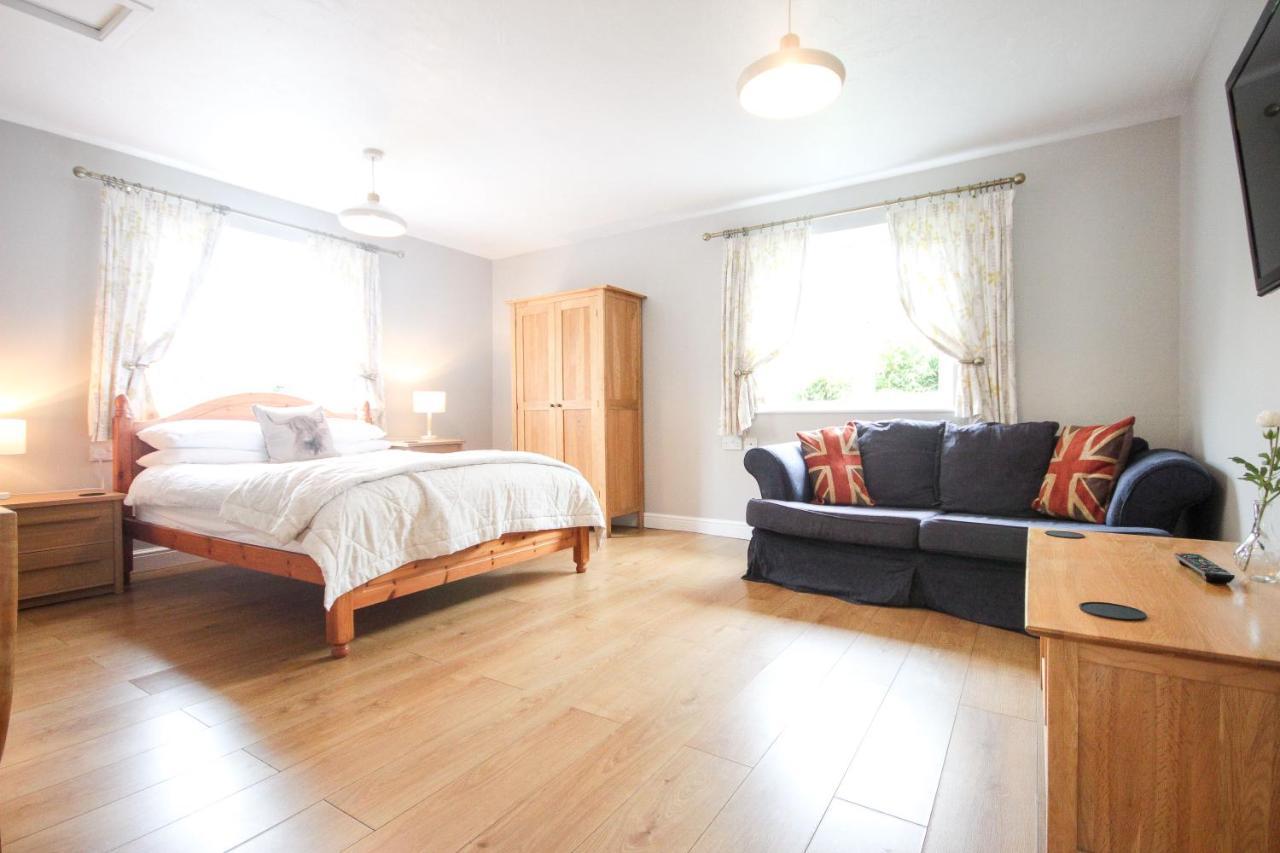 The Five Dials Inn Ilminster Εξωτερικό φωτογραφία