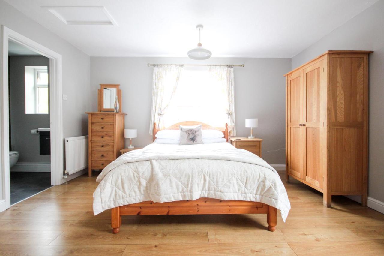 The Five Dials Inn Ilminster Εξωτερικό φωτογραφία