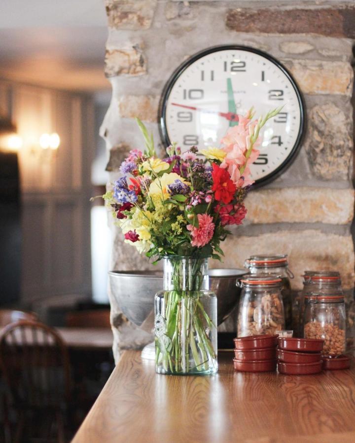 The Five Dials Inn Ilminster Εξωτερικό φωτογραφία